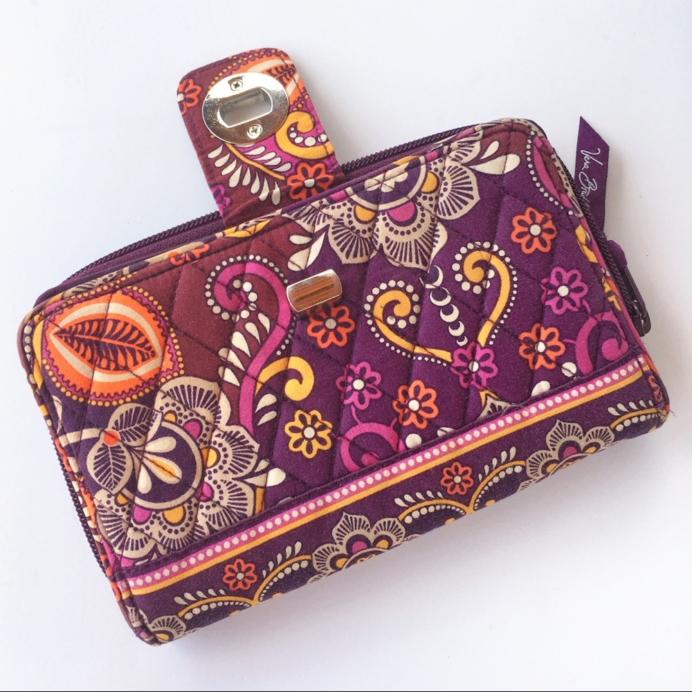 Vera Bradley Quilted Zip Wallet in Good Condition